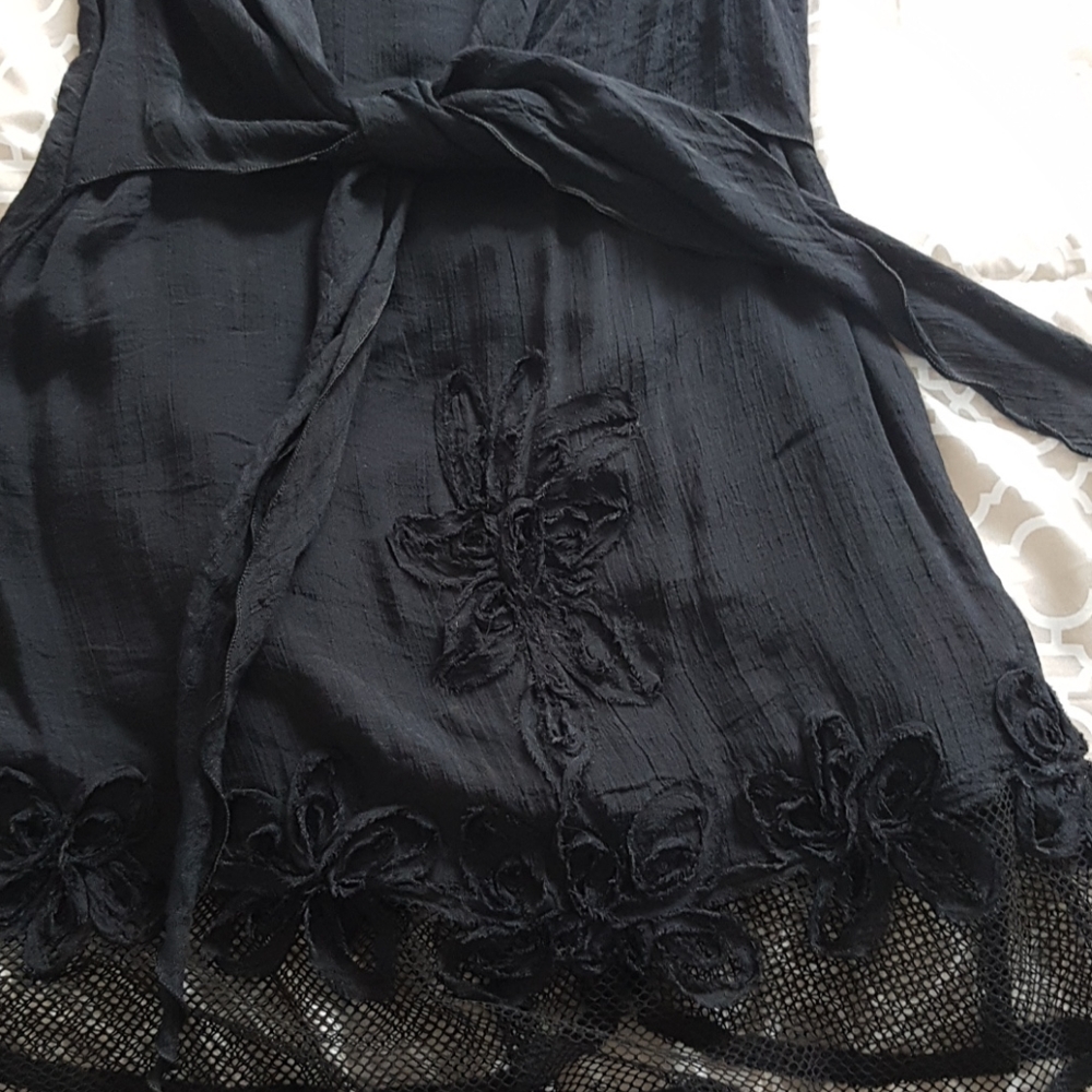 Tunic - Picture 2 of 3